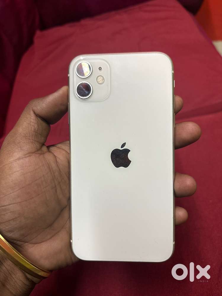 IPHONE 11 for sale