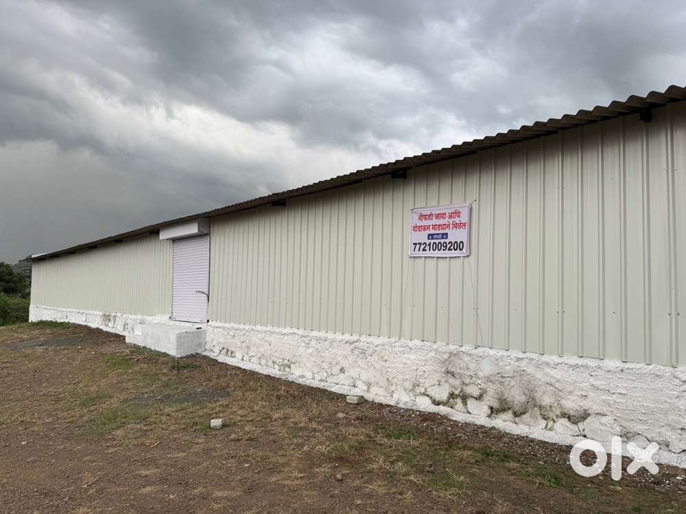 Godown for rent 3,000/2,500 sqft