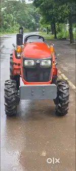 Kubota B2441