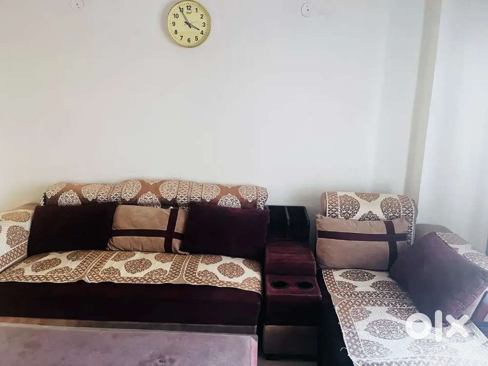 RPS SAVANA 2+1 BHK FULLY FURNISHED READY TO MOVE GATED SOCIETY..