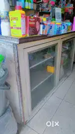Shop counter