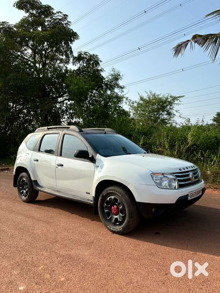 Renault Duster 2014 Petrol Well Maintained