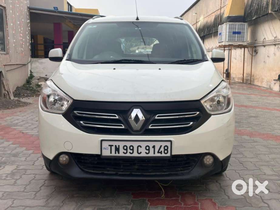 Renault Lodgy 110PS RxZ 8 Seater, 2015, Diesel
