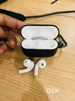 Apple Airpods pro 2nd Gen as good as new