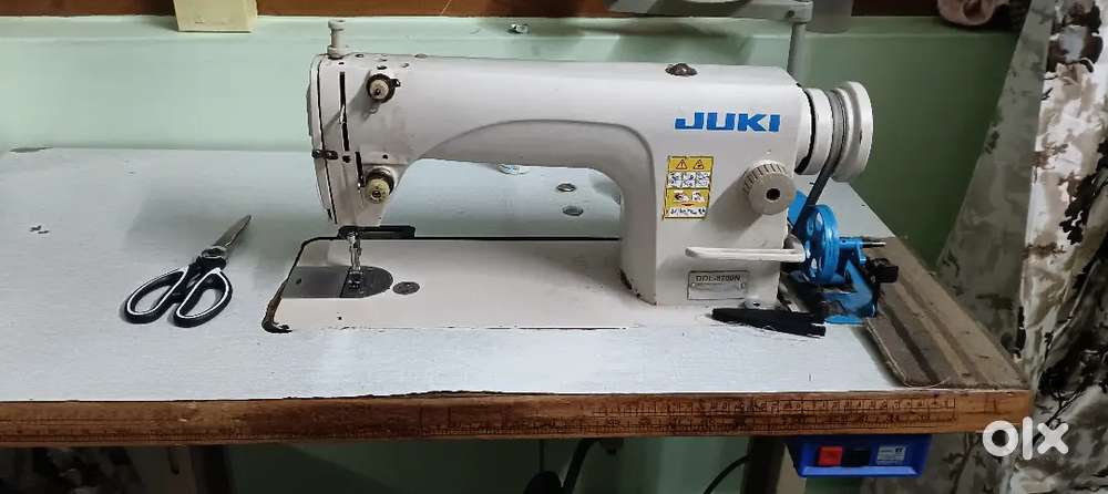Jukki sewing machine