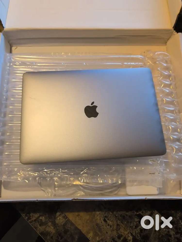 Apple MacBook Pro 13 inch Laptop - A1708 (2017) Model