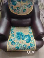 Sofa Set with 2 Chairs – Good Condition