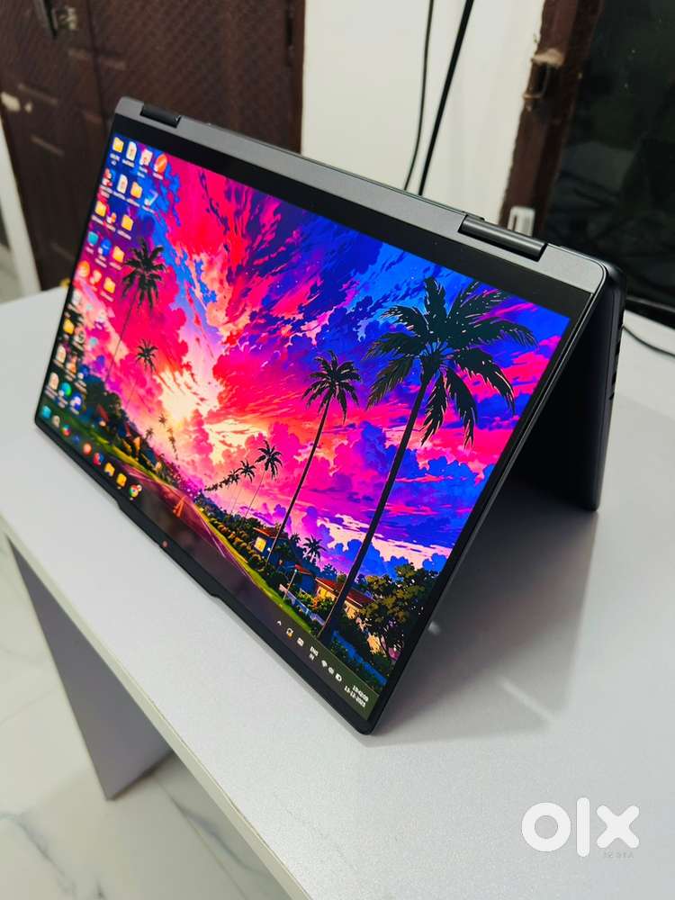 Lenovo Yoga 7 2 in 1 Ryzen 8840HS