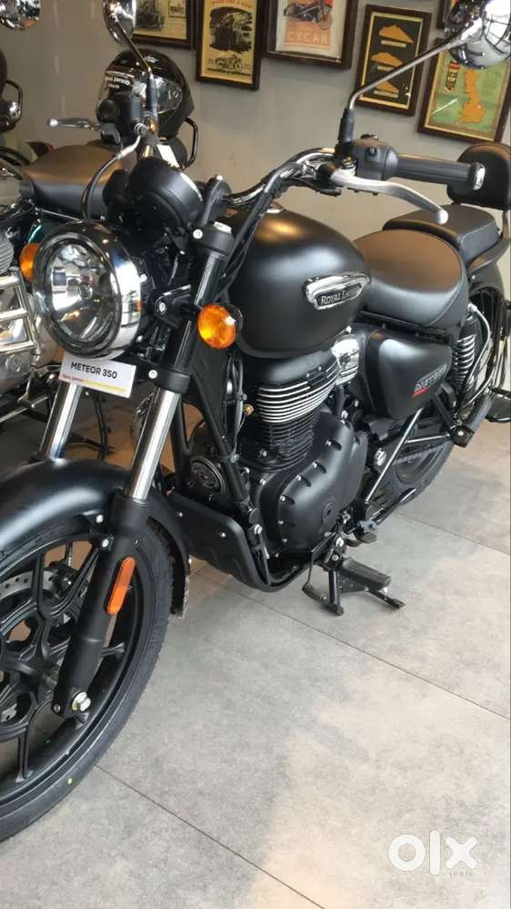 Meteor 350 staller black