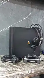 Palystation 4 Pro 1 TB