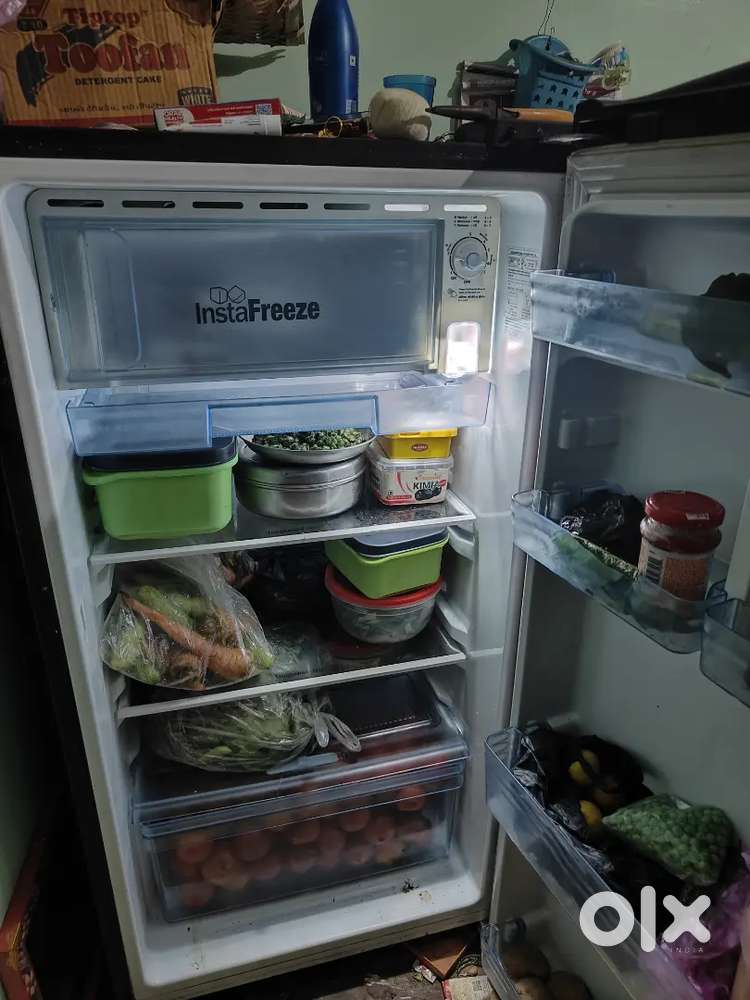 फ्रीज  home
