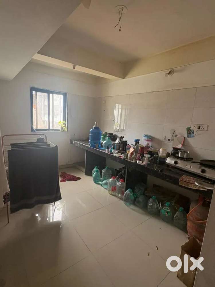 Looking for roommates