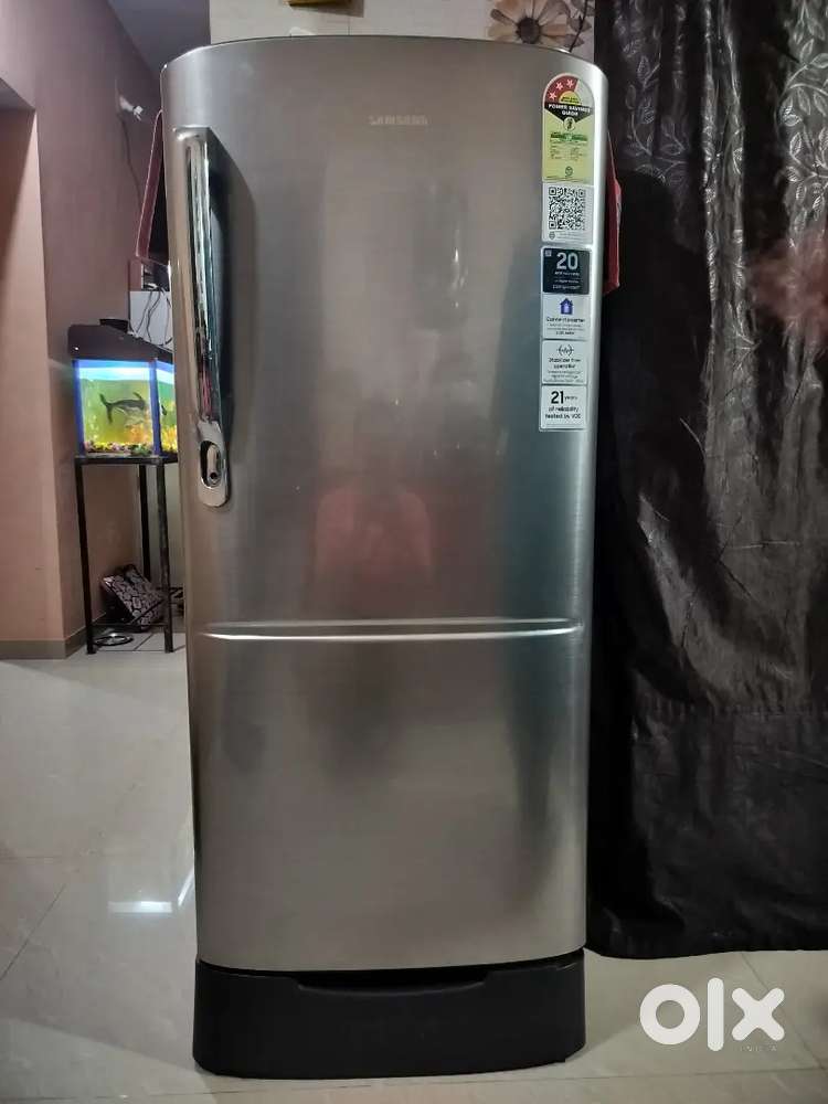 SAMSUNG Fridge with warranty