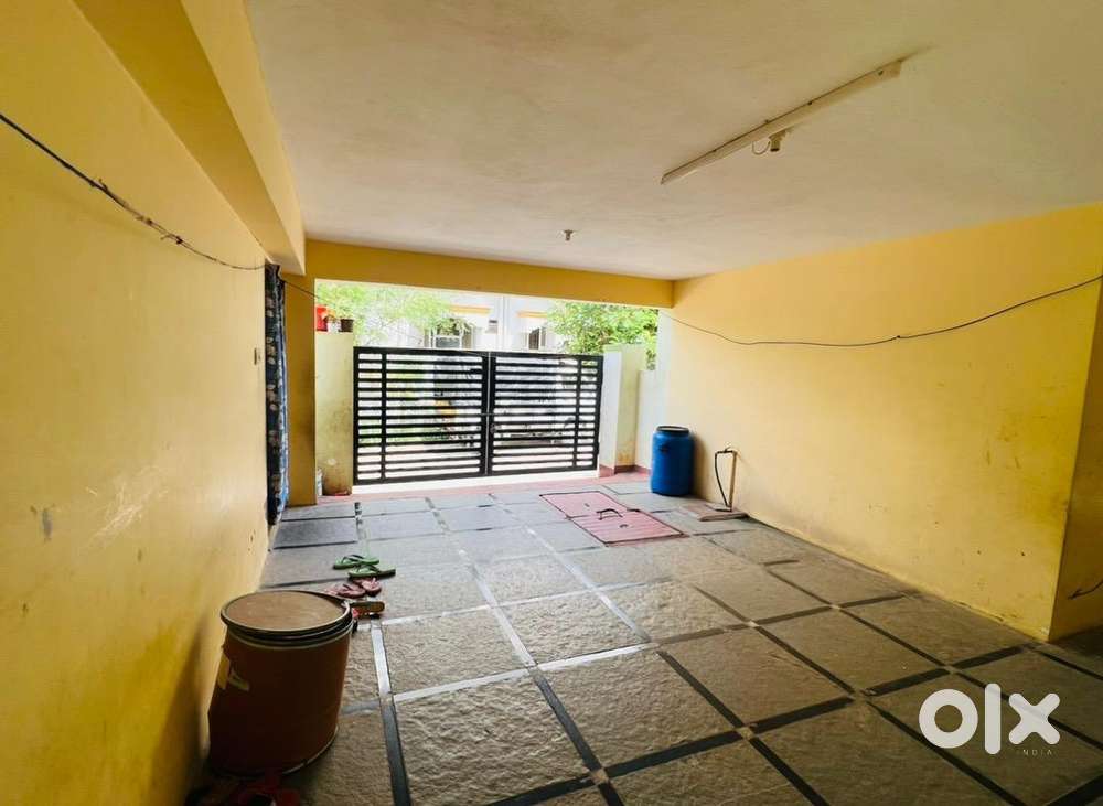 Single room with attached washroom