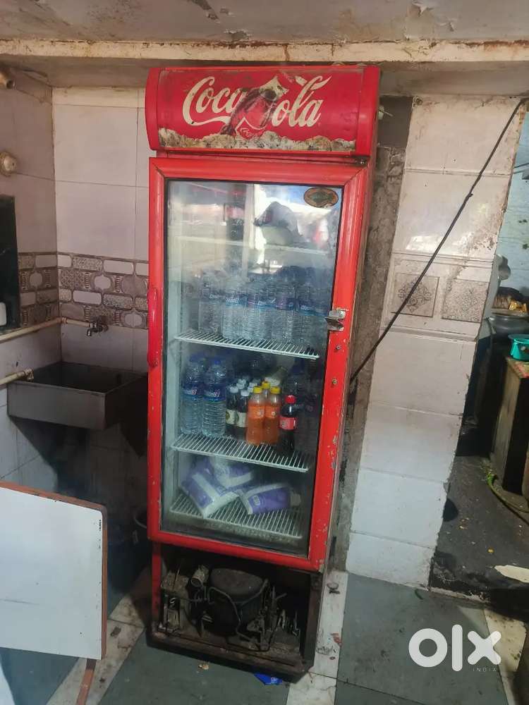 Comercial refrigerator