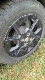 Maruti ignis 15 size alloys and tyres available