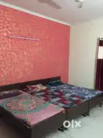 Girls pg in noida