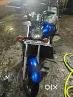 Bajaj Avenger 220 cc