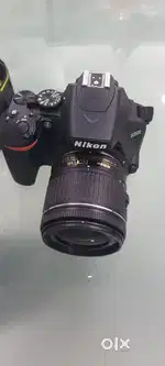 NIKON D3500 DSLR CAMERA 2 battery,1 battery charger& bag URGENT SALE