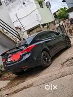 Hyundai Elantra 2012 Diesel 96000 Km Driven