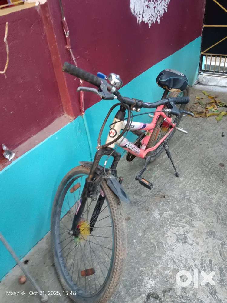 I am selling a 5 years old bicycle