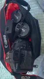 Canon EOS 1300D DSLR with 2 Lenses + Bag