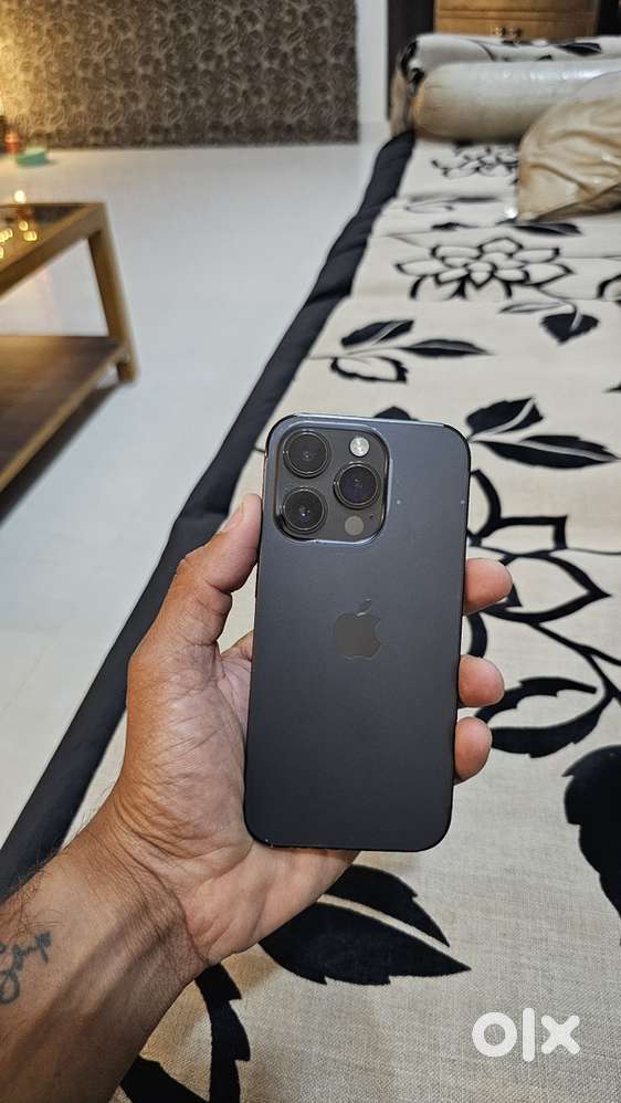 Apple iphone 14 pro 512 gb black color in 110% condition