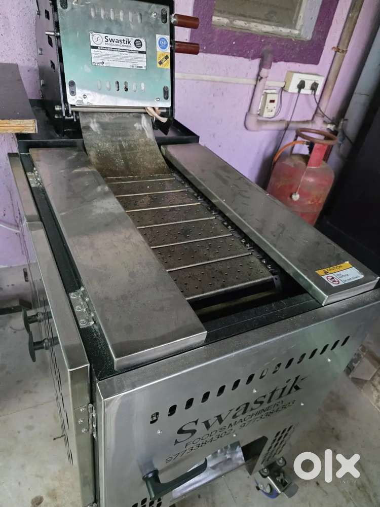 Commercial chapati machine