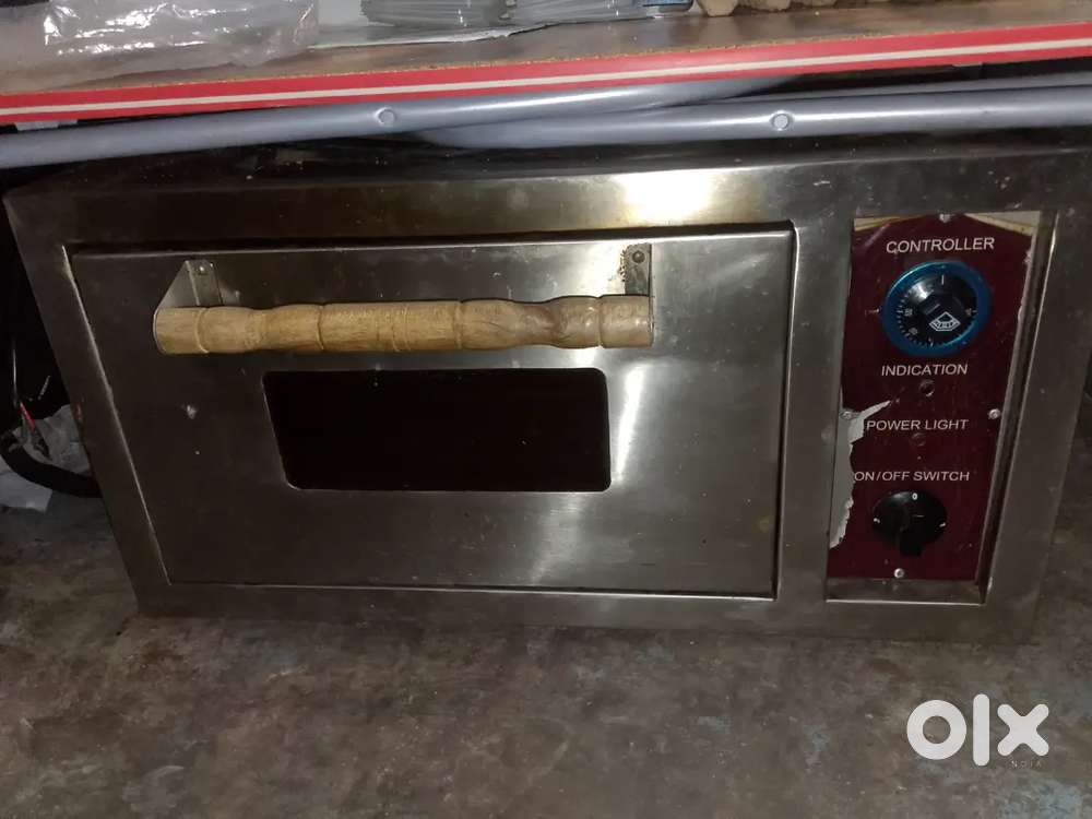 Electric deck oven