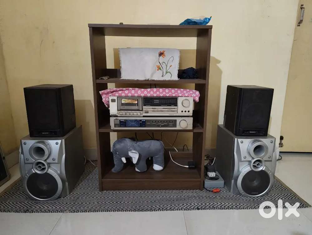 Samsung box with Sony sub woofer& Hitachi pre deck