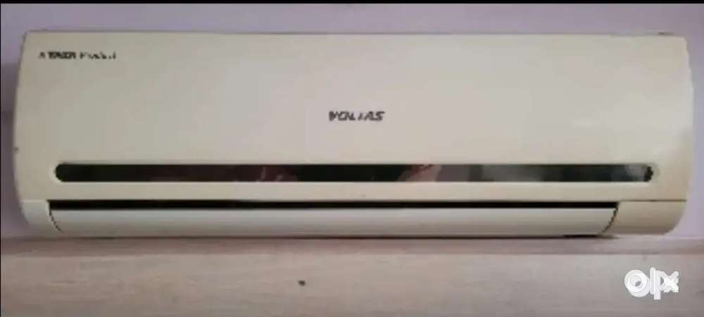 Voltas 1.5 ton split ac
