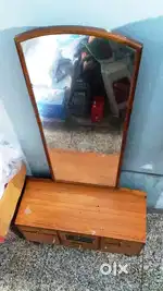 Dressing table