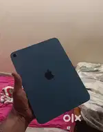 Ipad 11th gen with apple warranty 128 not negotiable