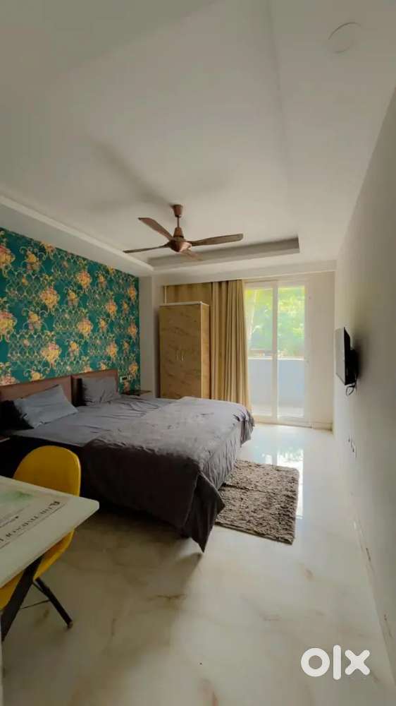 Fully furnished rooms with 3tym food sector 46