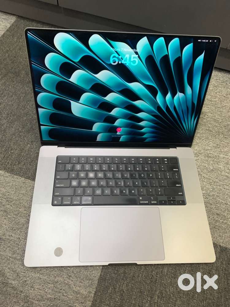 Apple Macbook Pro 2021 M1 Pro 32GB 1TB Bill & Warranty