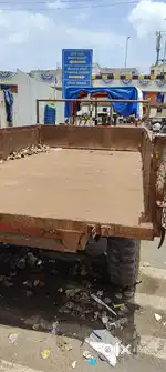 Tractor with trauly