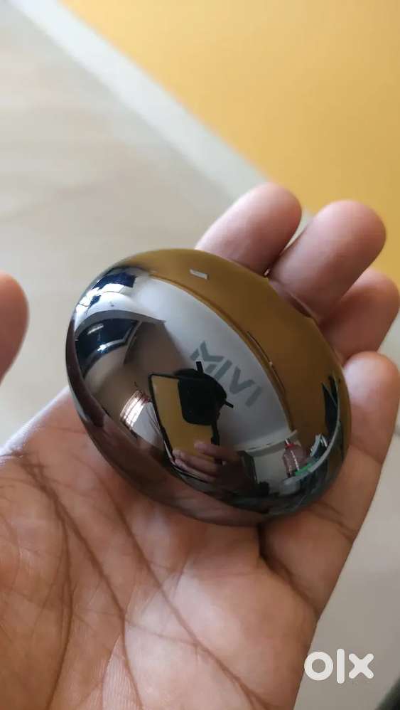Mivi SuperPods Opera earphones