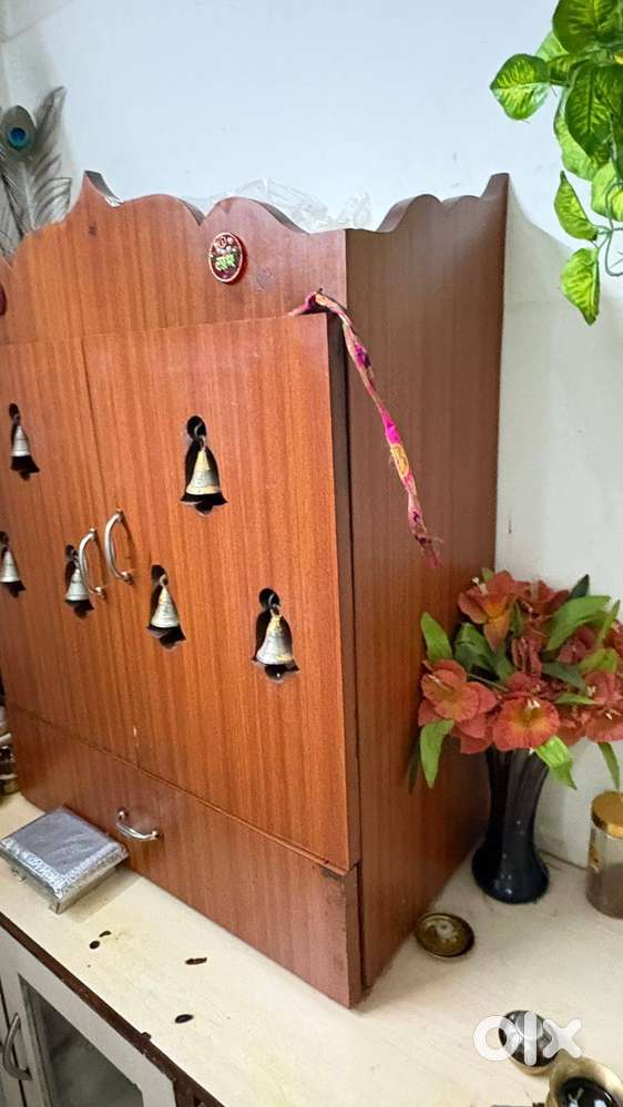 Wooden Temple / Mandir for Home – Excellent Condition