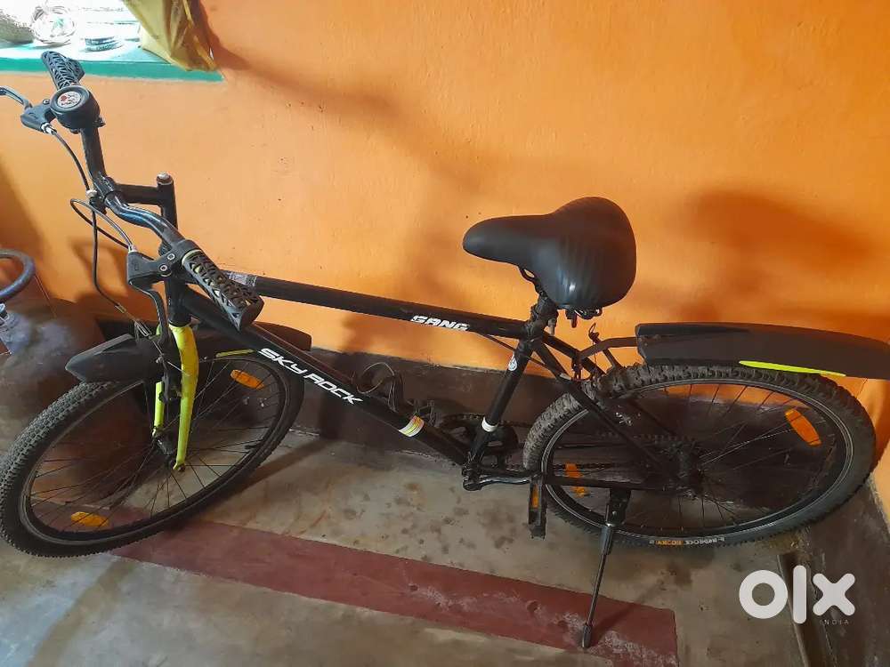 Cycle sky rock