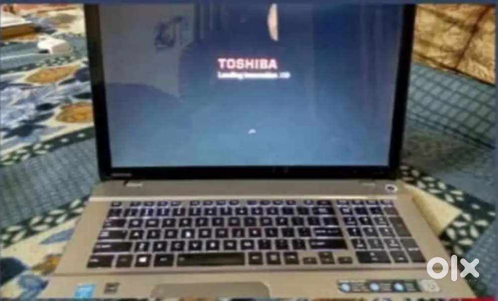 Toshiba i7 Laptop