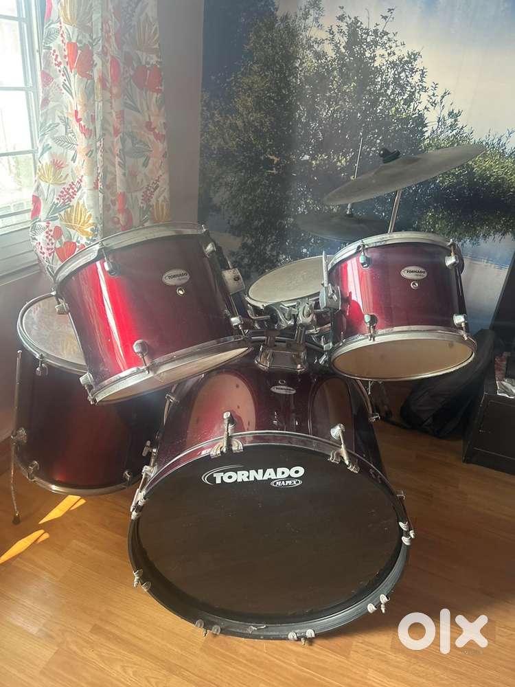 Mapex Tornado Drums 25000/-