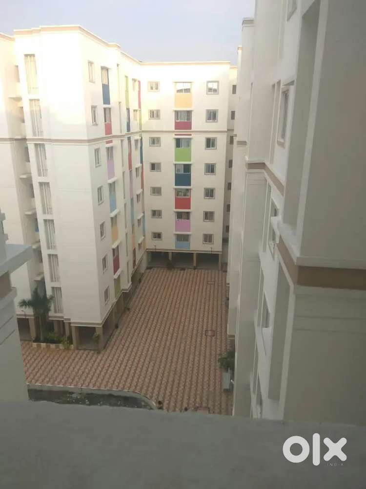 Amarprakash Temple Waves Pallavaram Gated Community 2Bhk 3rd flr 2Lift