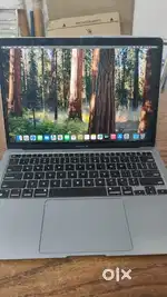 MACBOOK AIR M1