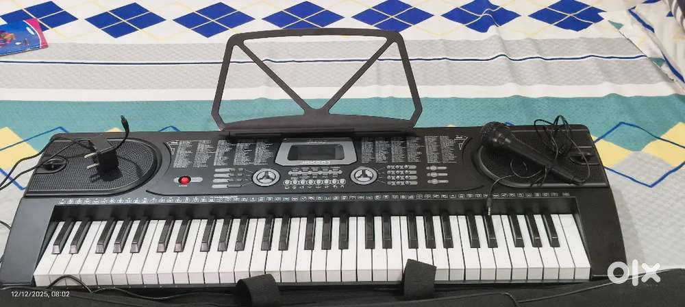 10 Days used new branded keyboard , JUAREZ JRK 661