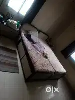 Single 2 beds