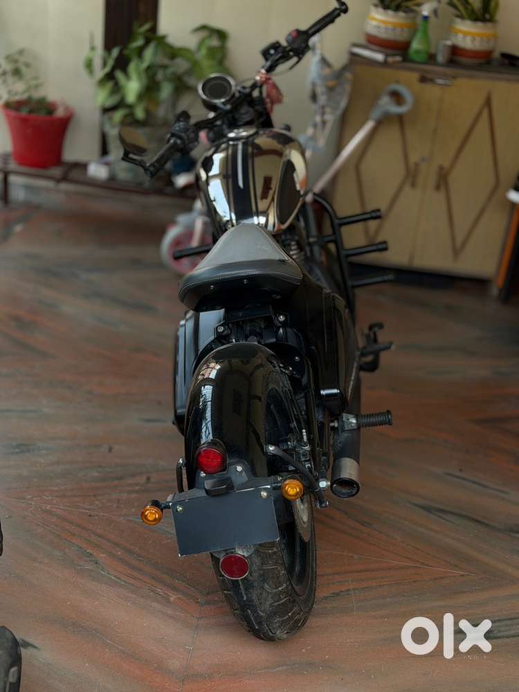 Jawa 42 bober bike  black addition