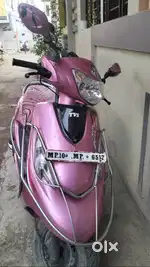 Pink colour