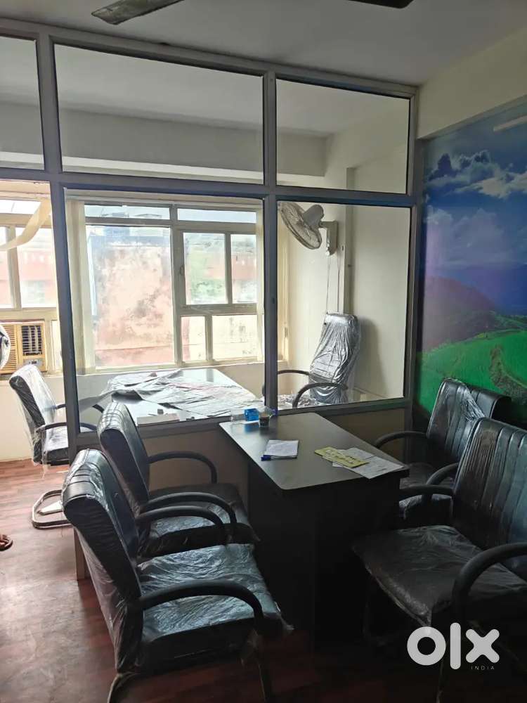 Vaishali, Furnished office for rent in commercial building, 280 sqft.