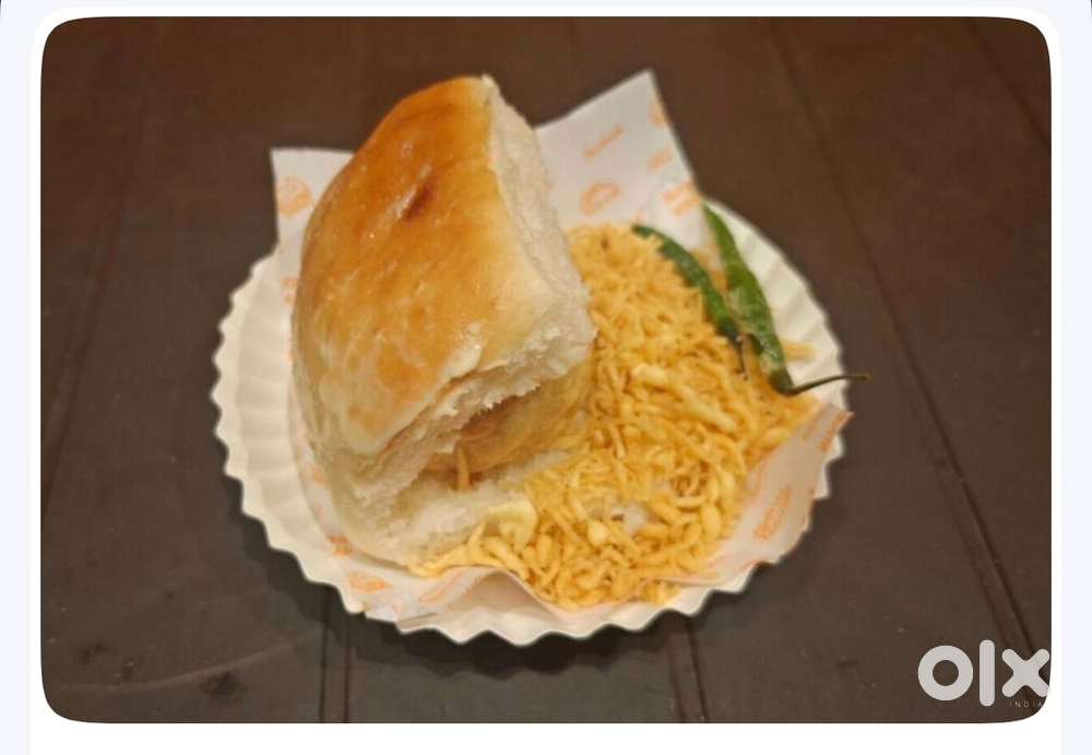 Need helper for kitchen jisko chai coffee bnana aata ho