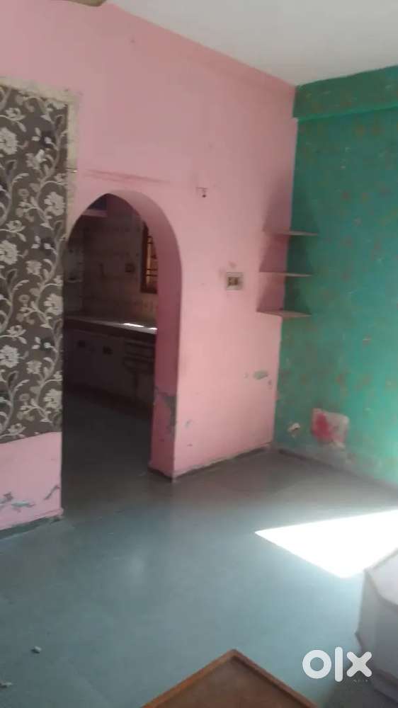 Rent per dana ha 6 student ka liya